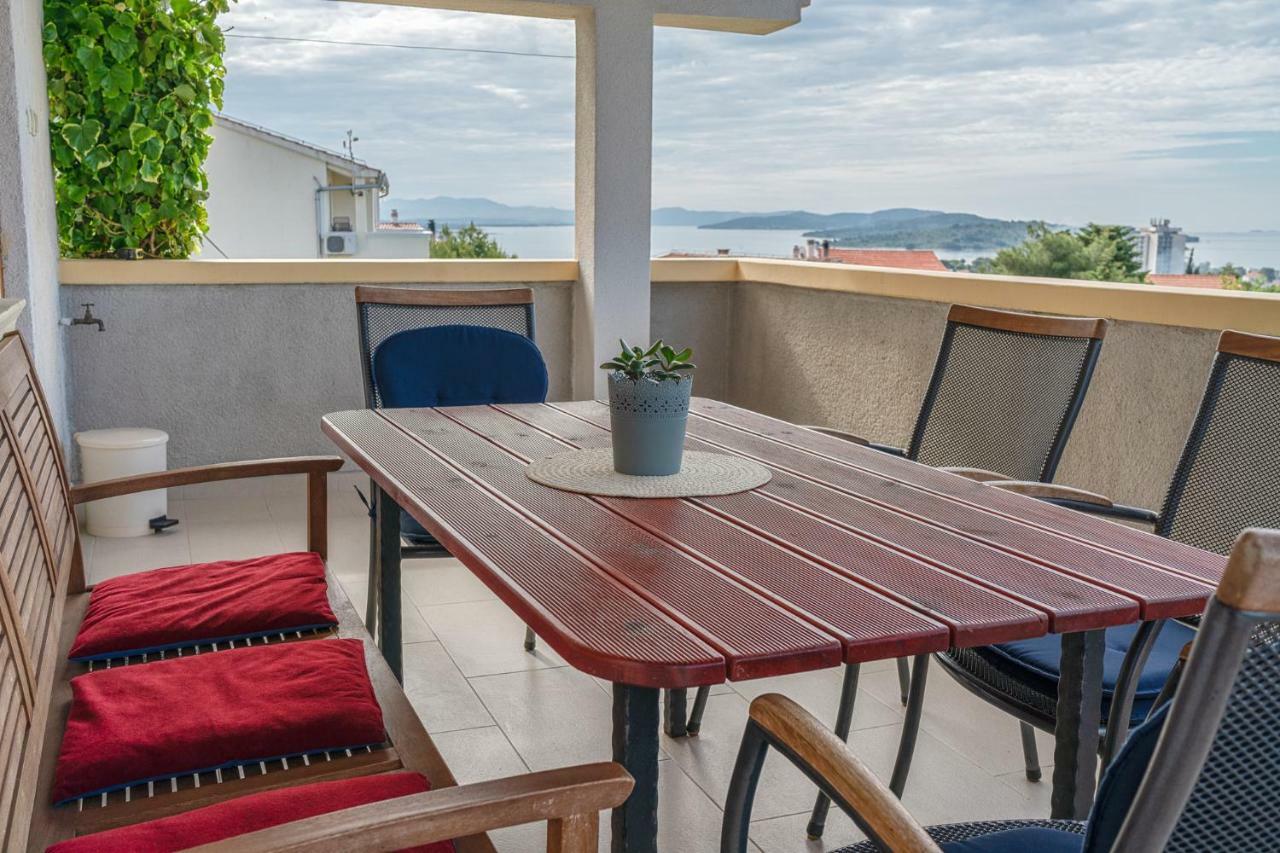 Apartman Skroza Vodice Esterno foto